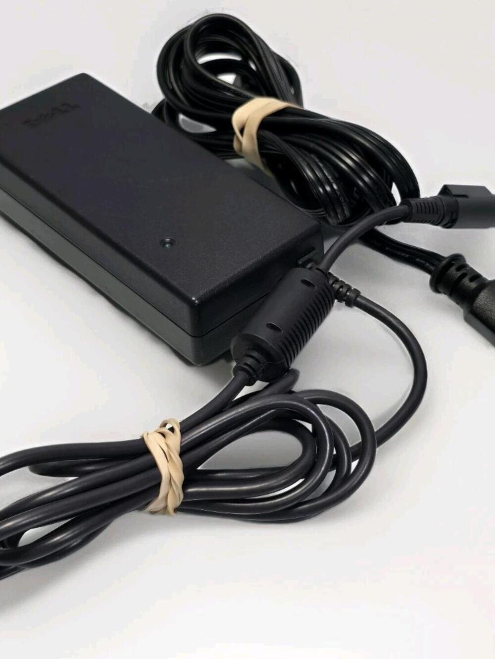 Dell ADP-90 FB AC Adapter PA9  20 V 4.5A Charger